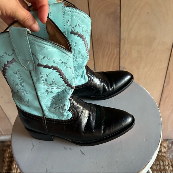 Ferrini Girls black turquoise Cowhide Leather Western Cowgirl Boots Size 13 - Picture 4 of 13